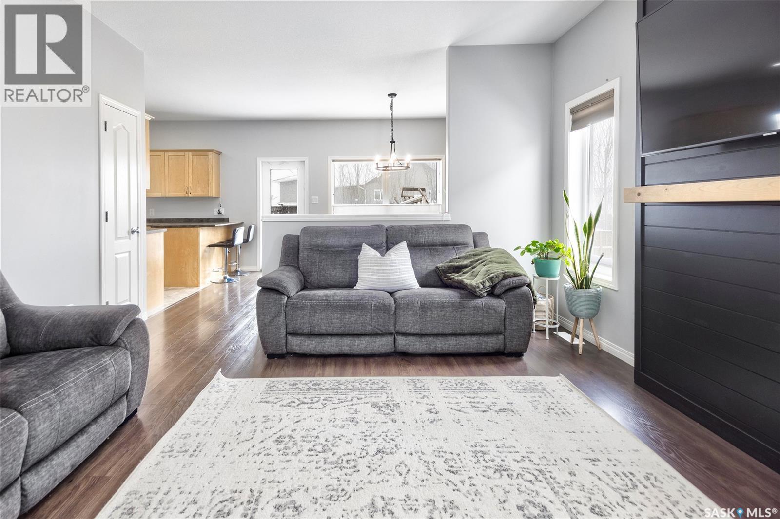 4 Guy Drive, Prince Albert, Saskatchewan  S6X 0A3 - Photo 6 - SK031363