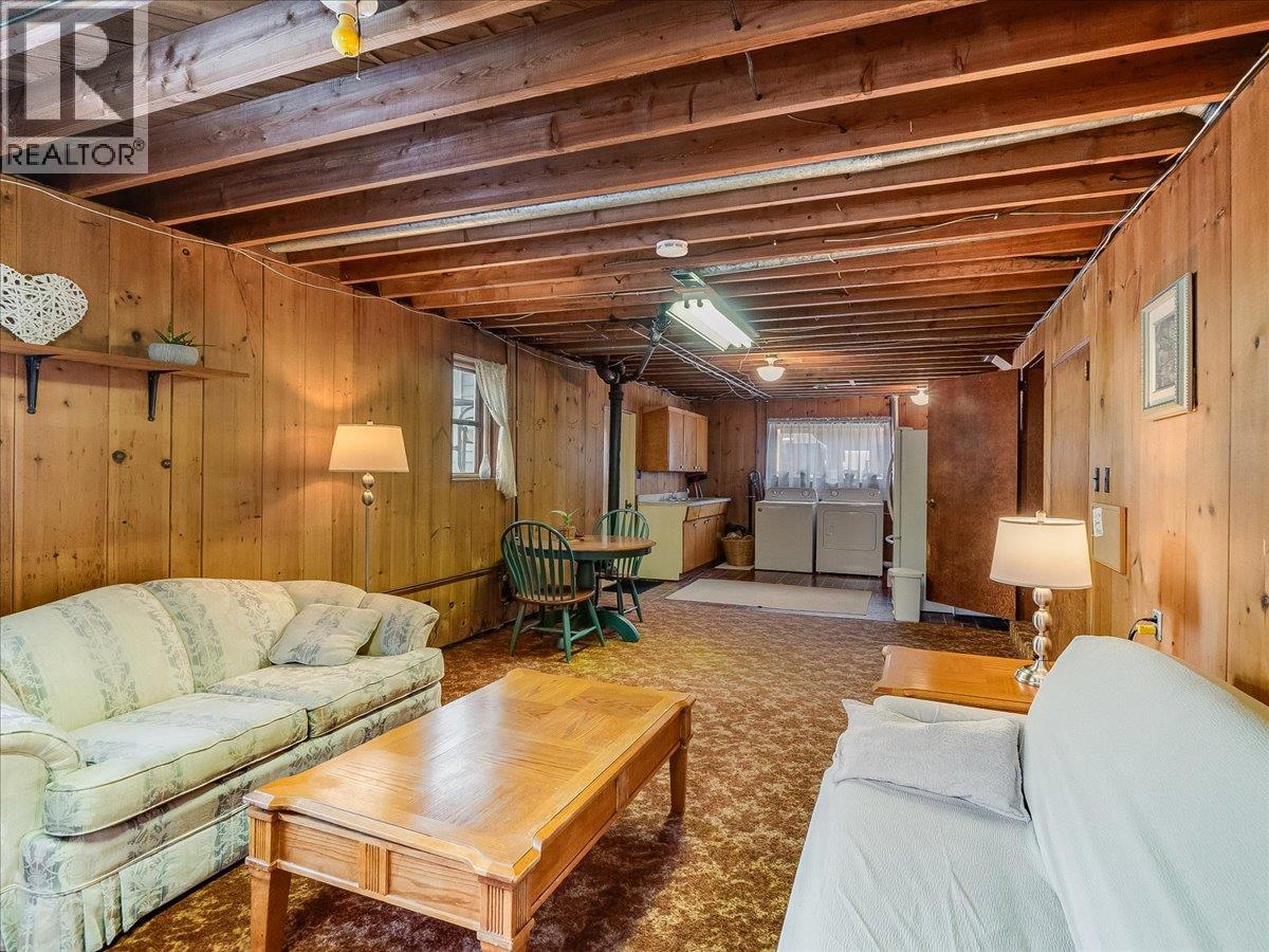 2225 7th Avenue, Trail, British Columbia  V1R 3C9 - Photo 32 - 10380908