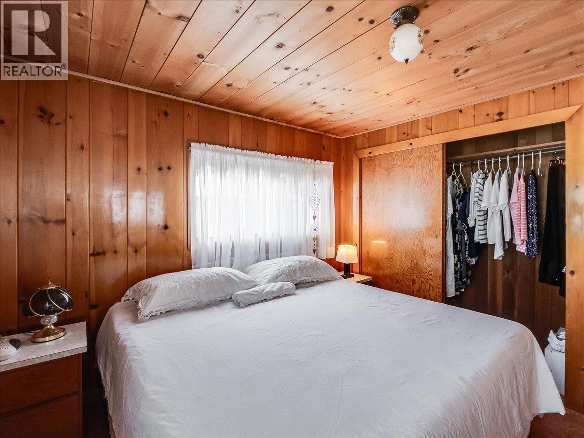 2225 7th Avenue, Trail, British Columbia  V1R 3C9 - Photo 24 - 10380908