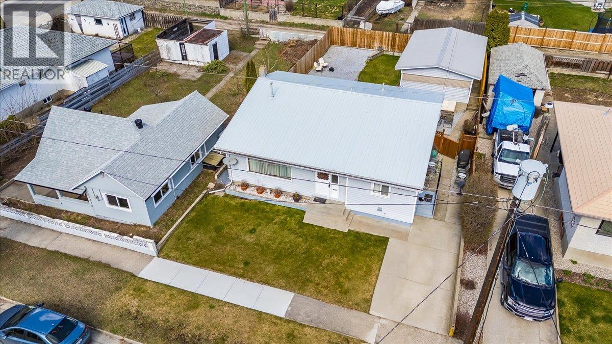 2225 7th Avenue, Trail, British Columbia  V1R 3C9 - Photo 58 - 10380908