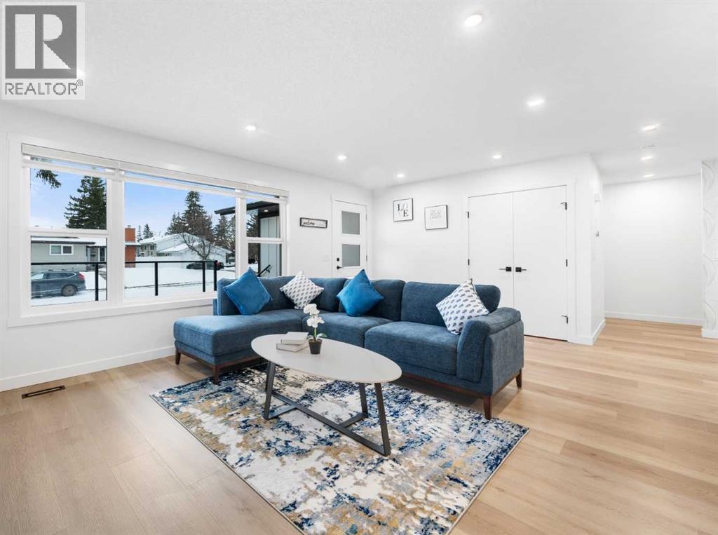 10327 Wapiti Drive Se, Calgary, Alberta  T2J 1J3 - Photo 5 - A2295185