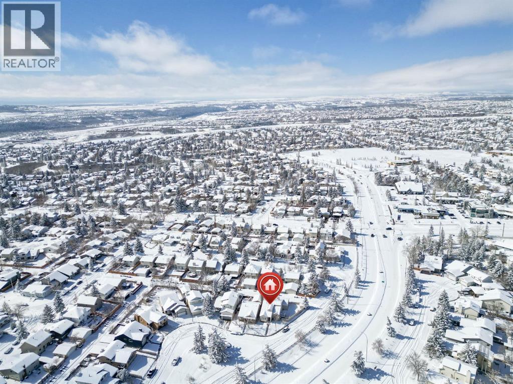 215 Scenic Way Nw, Calgary, Alberta  T3L 1B6 - Photo 34 - A2294245