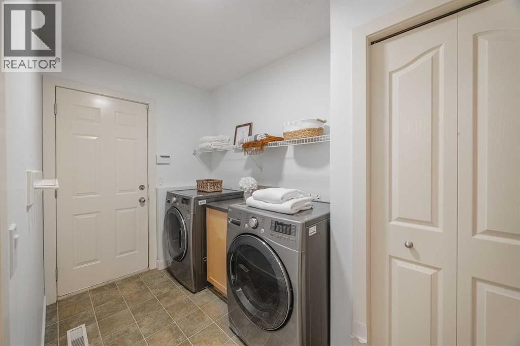 7936 Springbank Boulevard Sw, Calgary, Alberta  T3H 4L9 - Photo 32 - A2296868