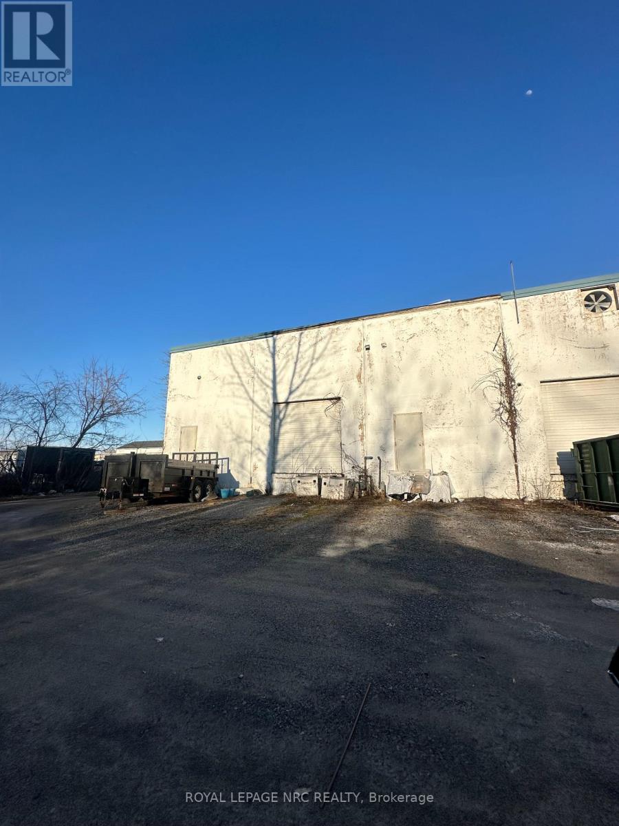 3 - 580 Read Road, St. Catharines, Ontario  L2R 7K6 - Photo 14 - X12930830