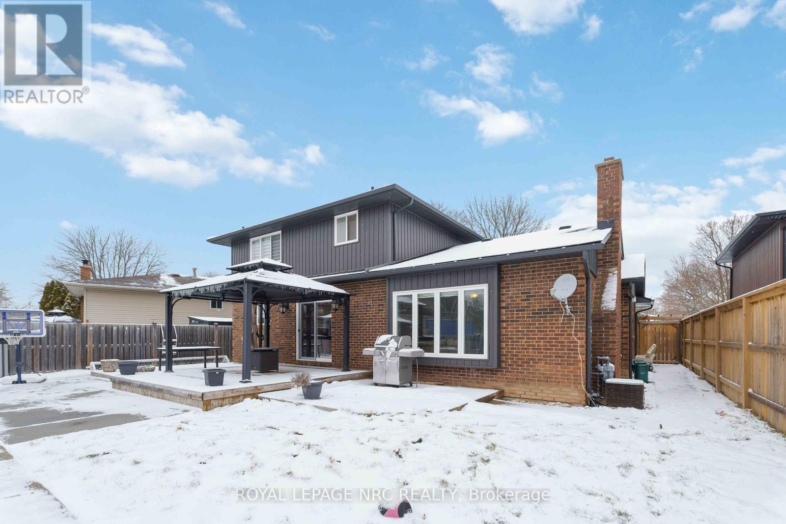 9 Woodgarden Court, St. Catharines, Ontario  L2M 7C9 - Photo 44 - X12820056