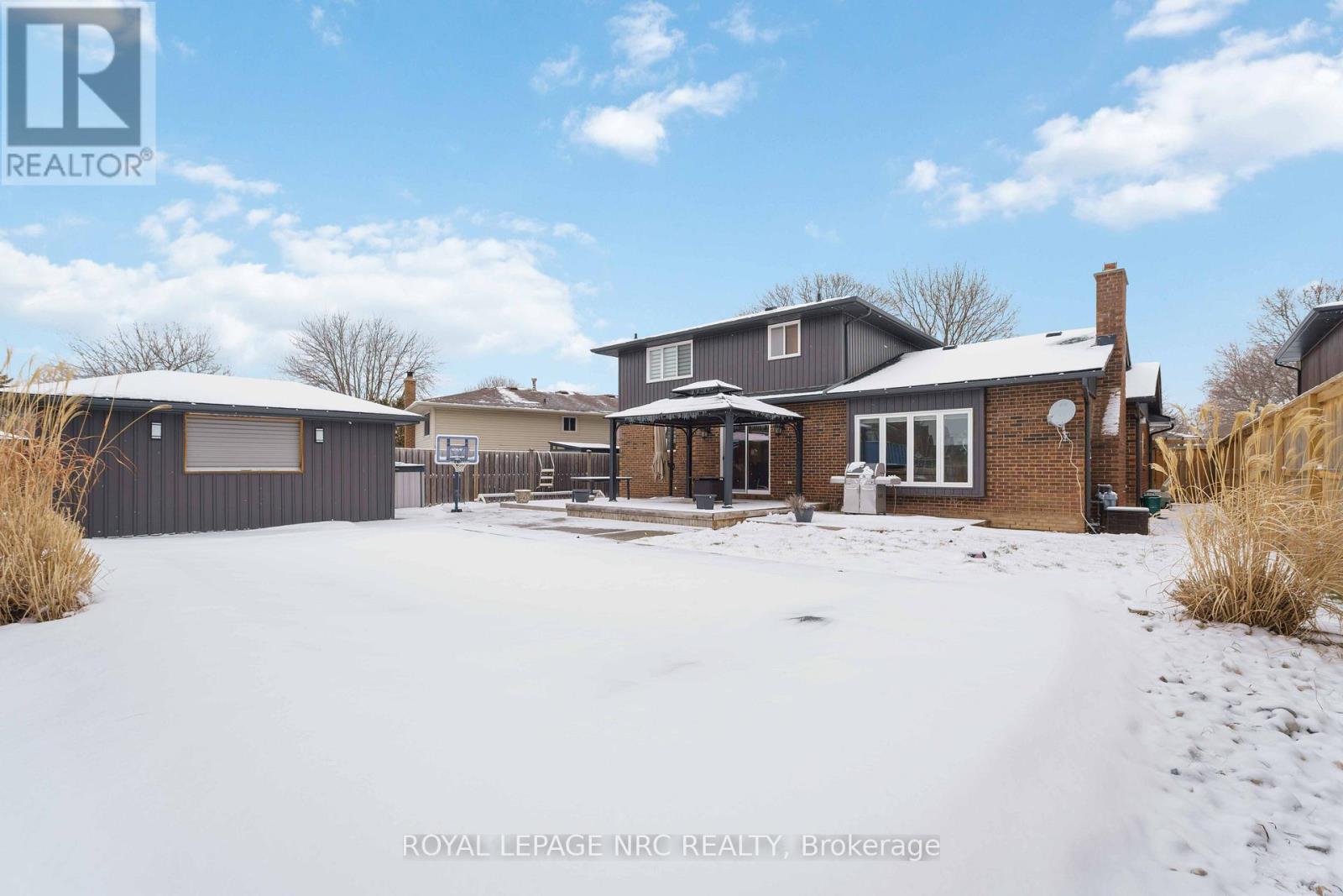 9 Woodgarden Court, St. Catharines, Ontario  L2M 7C9 - Photo 43 - X12820056