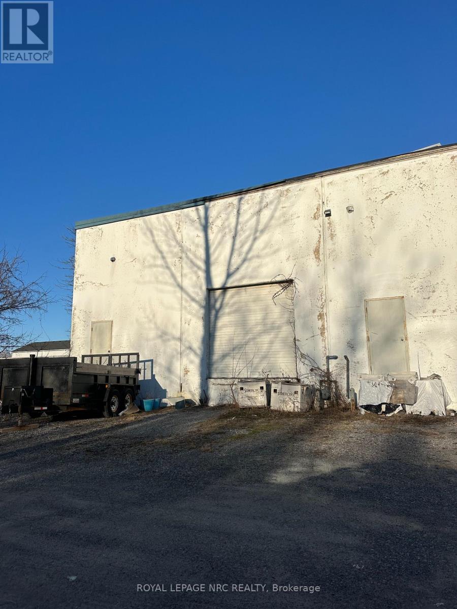 3 - 580 Read Road, St. Catharines, Ontario  L2R 7K6 - Photo 13 - X12930830