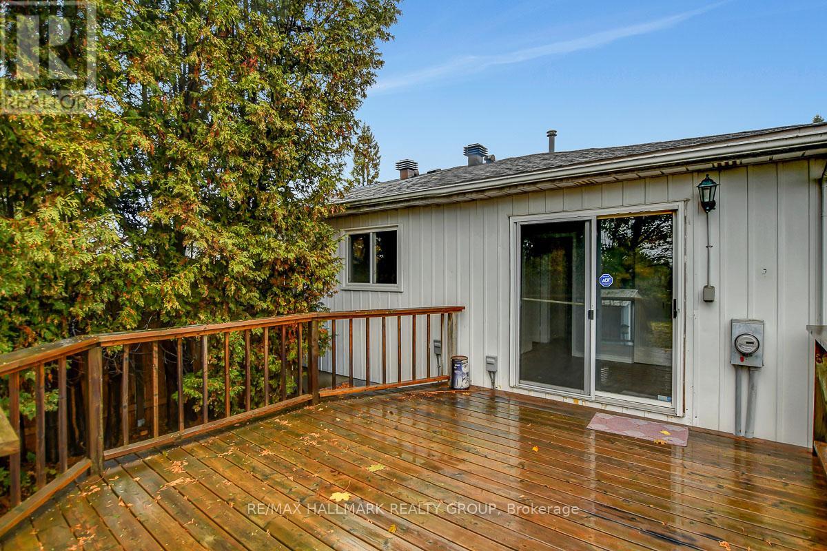 71 Morton Drive, Ottawa, Ontario  K2L 1W9 - Photo 43 - X12931374