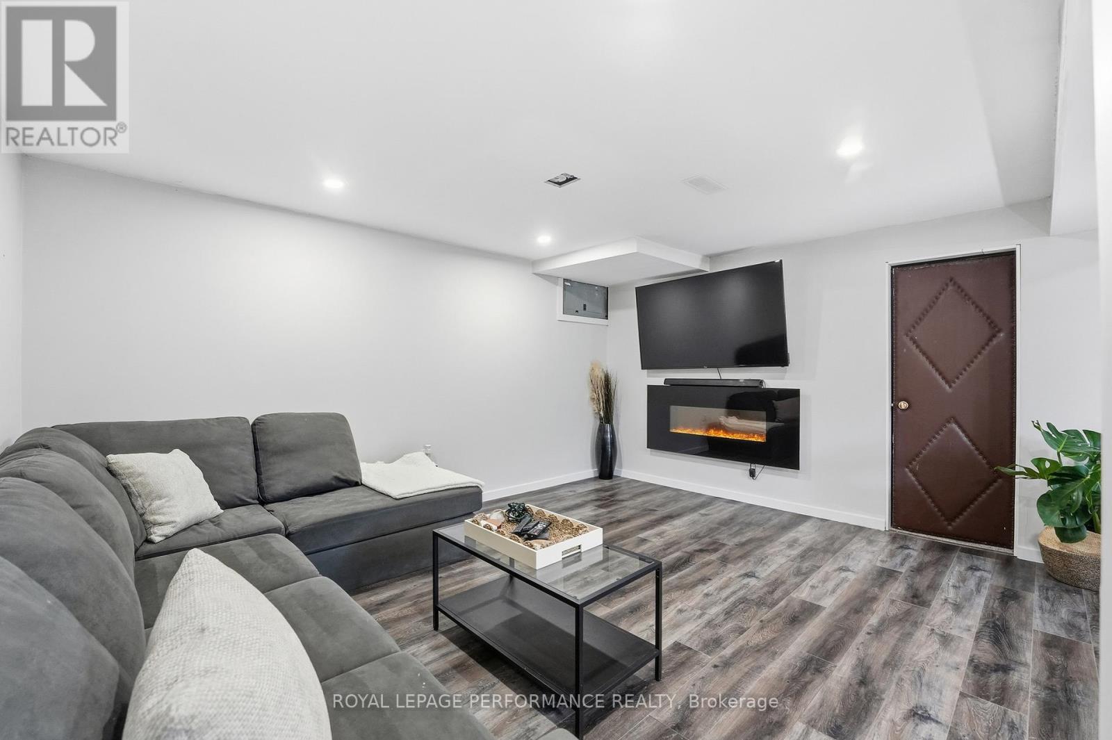 990 Laviolette Street, Clarence-Rockland, Ontario  K4K 1B9 - Photo 19 - X12931386