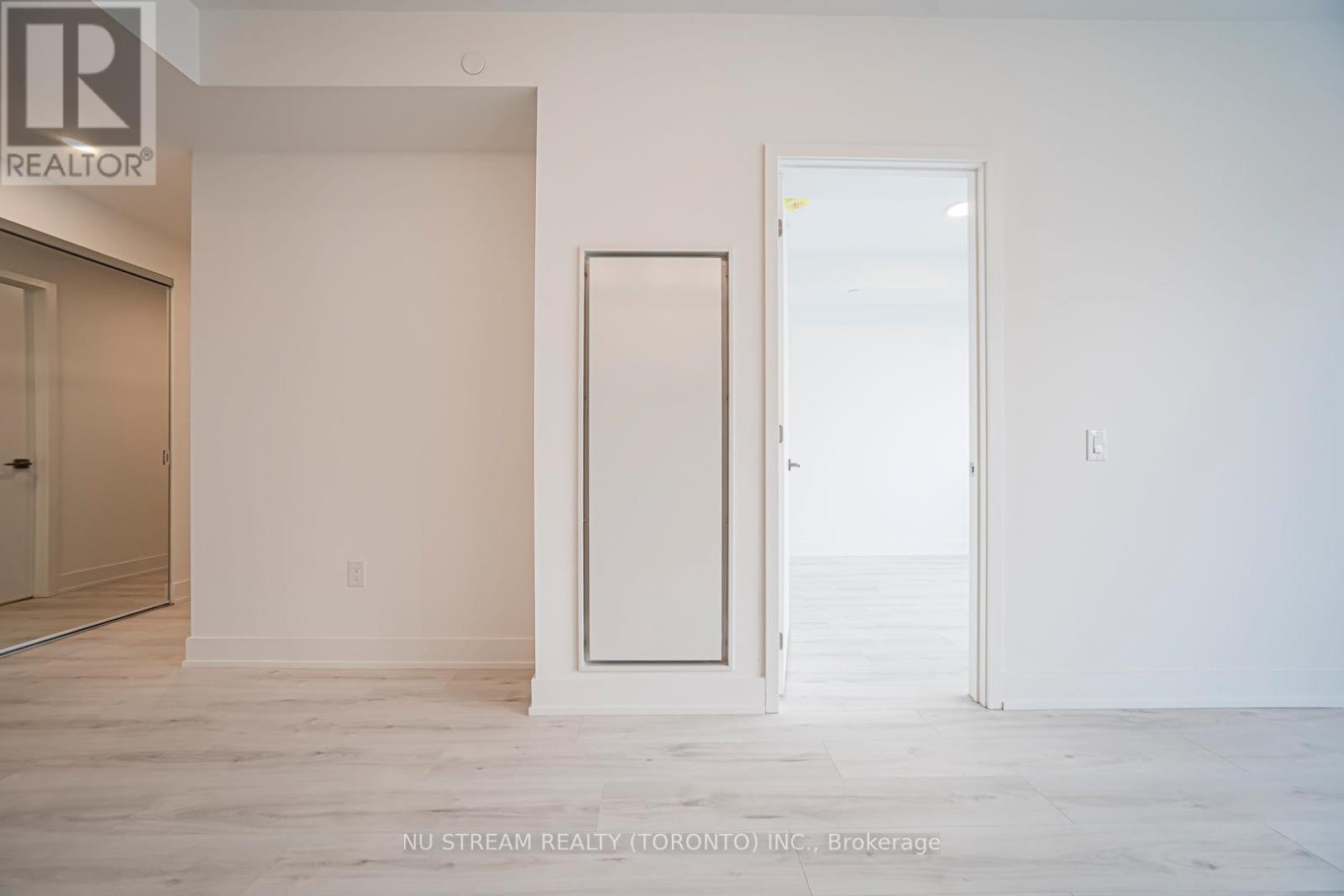 2013 - 36 Olive Avenue, Toronto, Ontario  M2N 4P9 - Photo 13 - C12931384