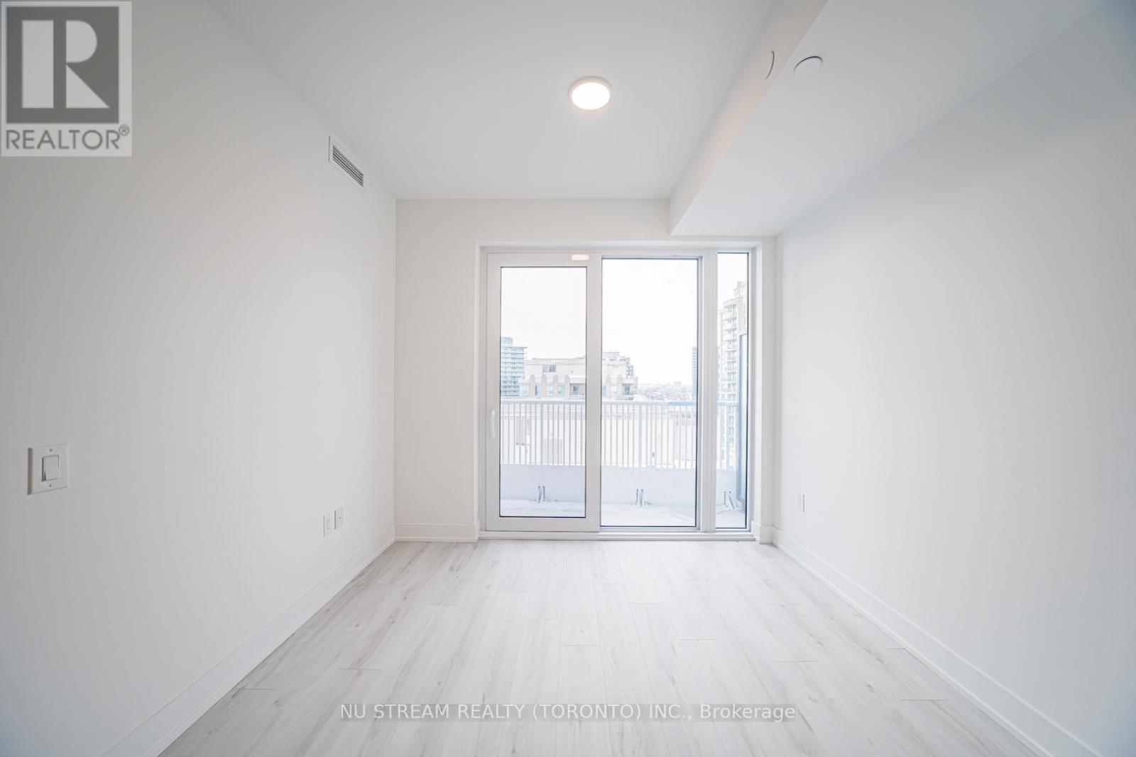 2013 - 36 Olive Avenue, Toronto, Ontario  M2N 4P9 - Photo 17 - C12931384