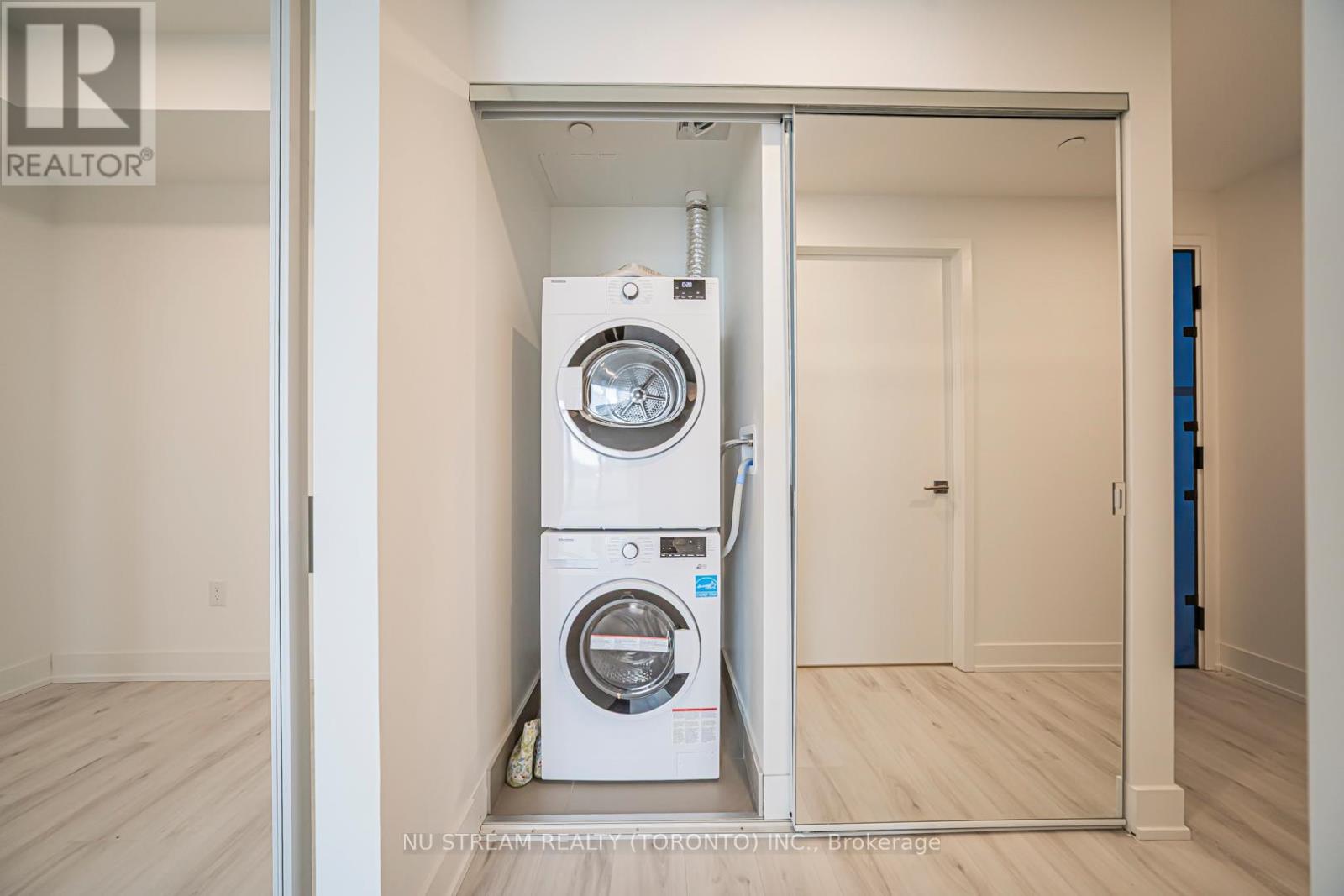 2013 - 36 Olive Avenue, Toronto, Ontario  M2N 4P9 - Photo 8 - C12931384