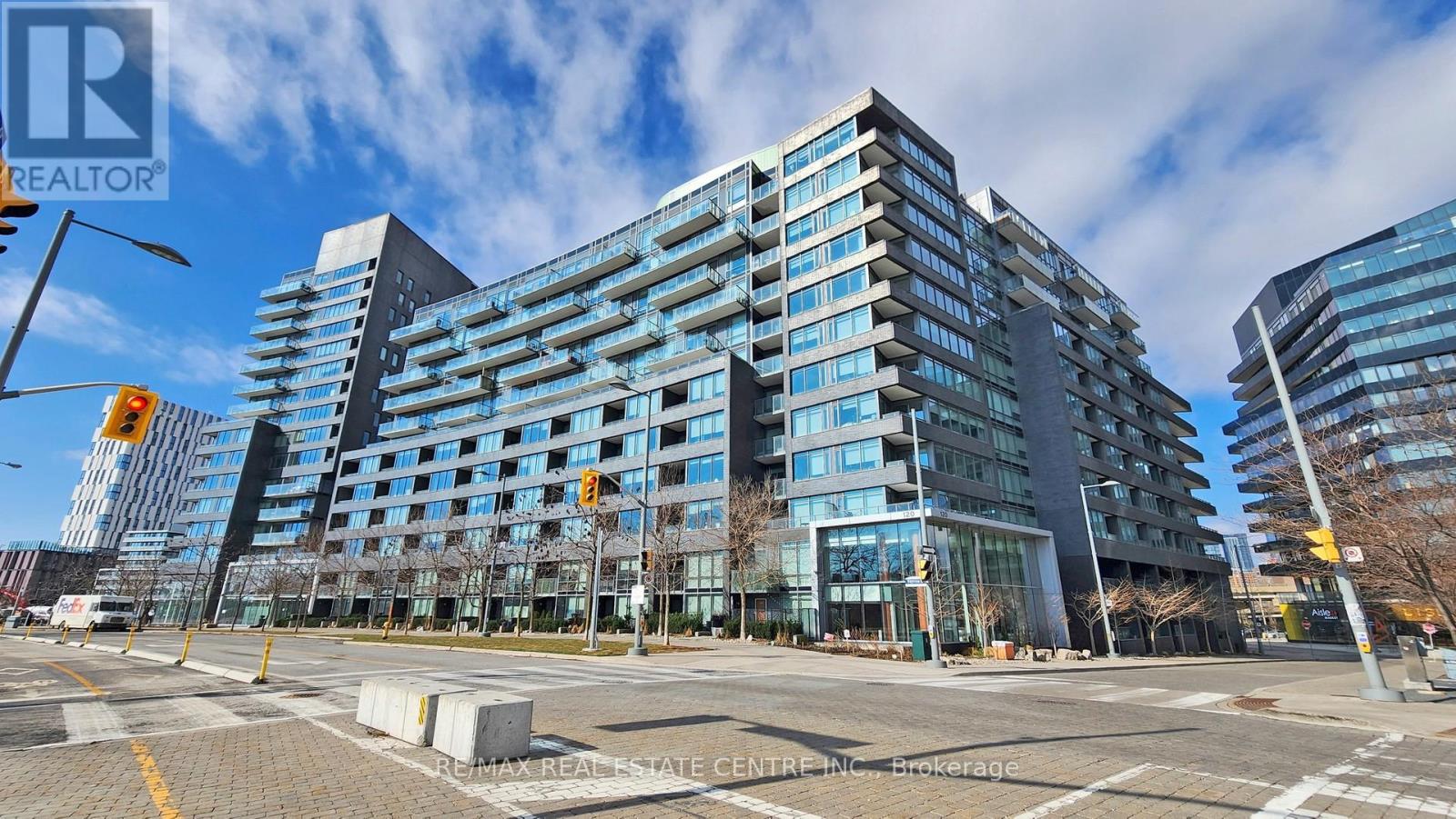 N510 - 120 Bayview Avenue, Toronto, Ontario  M5A 0G4 - Photo 1 - C12931402