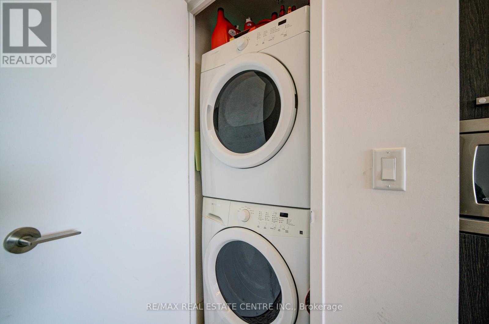 N510 - 120 Bayview Avenue, Toronto, Ontario  M5A 0G4 - Photo 11 - C12931402