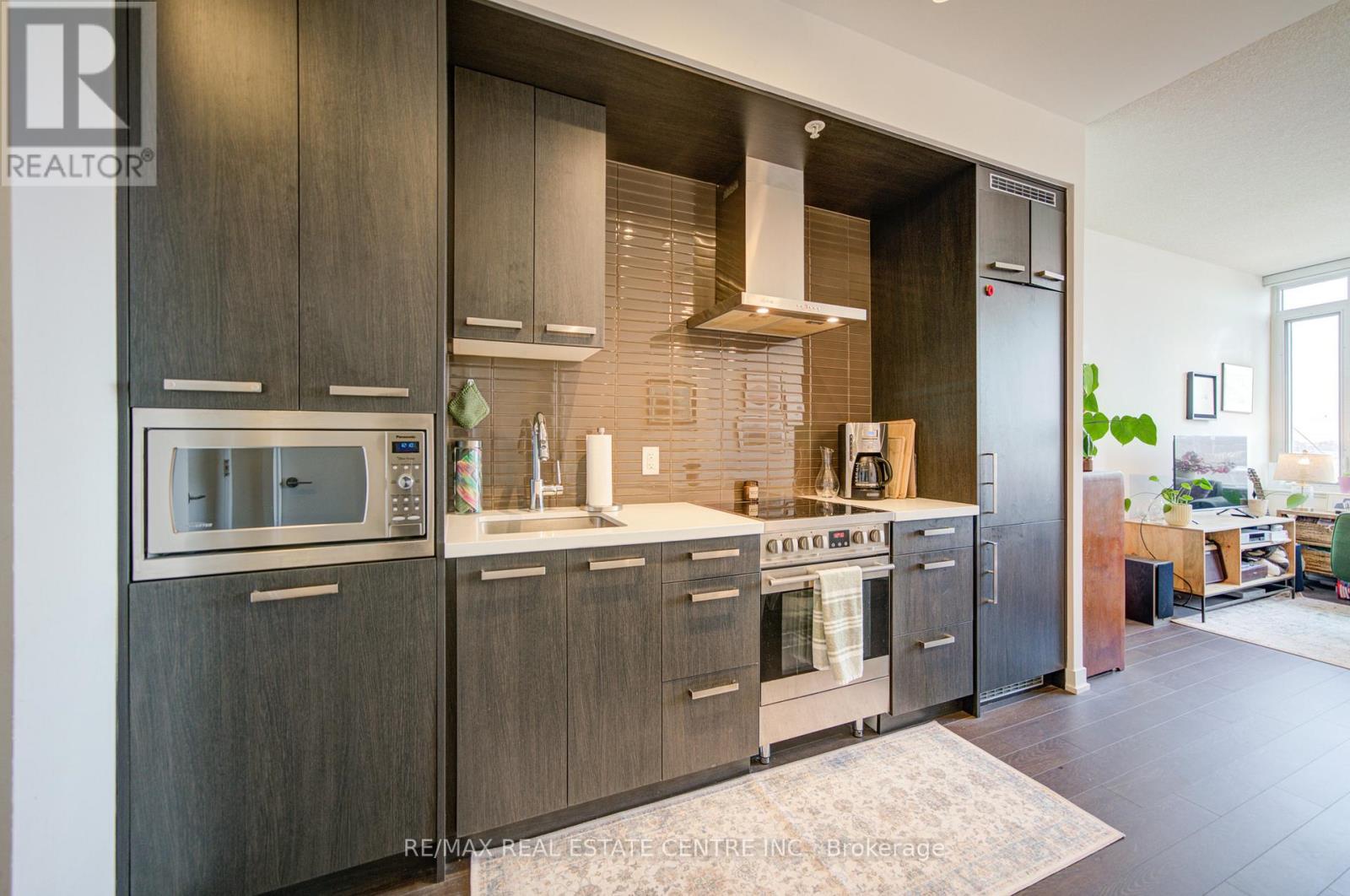 N510 - 120 Bayview Avenue, Toronto, Ontario  M5A 0G4 - Photo 4 - C12931402