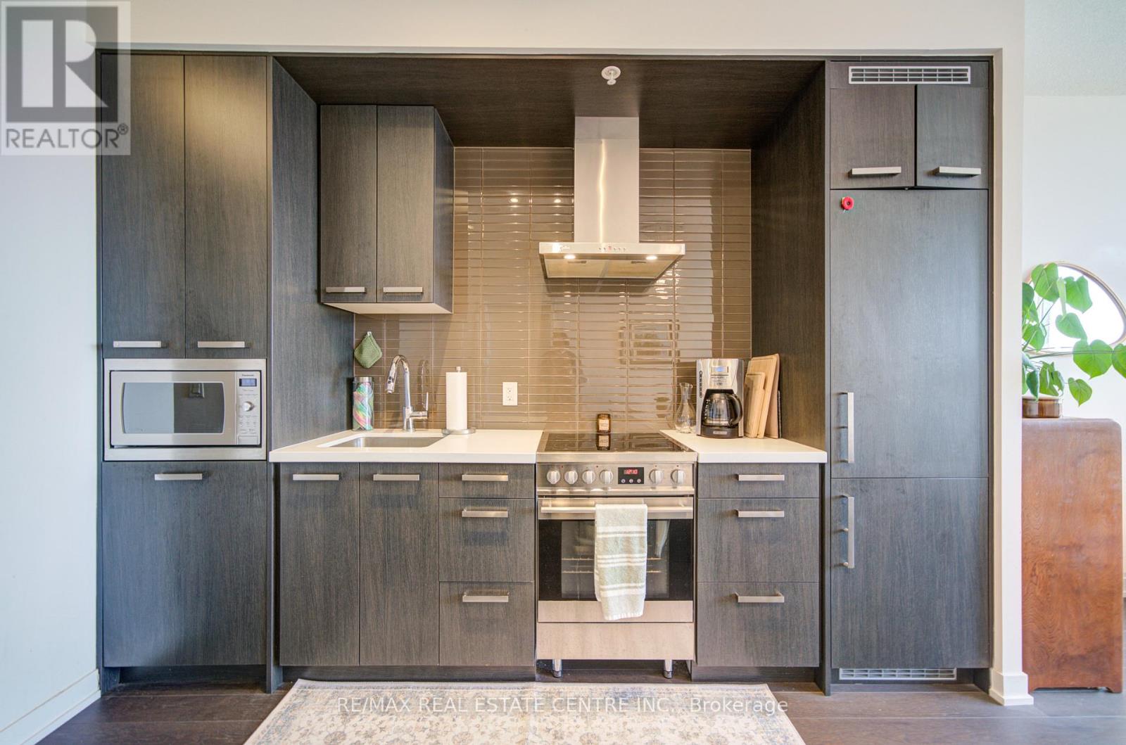 N510 - 120 Bayview Avenue, Toronto, Ontario  M5A 0G4 - Photo 5 - C12931402