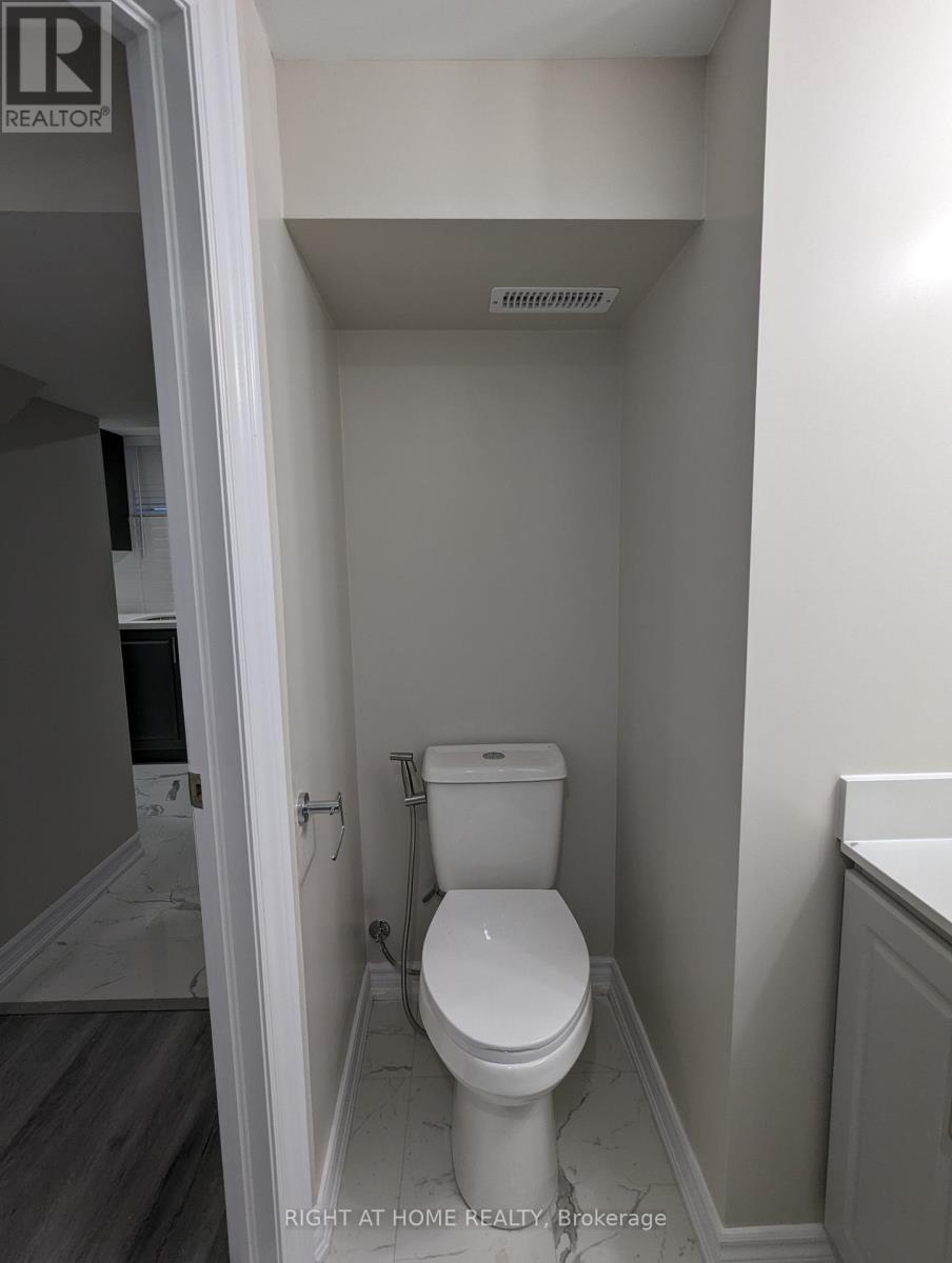 29 Brantford Drive, Toronto, Ontario  M1W 1E2 - Photo 9 - E12931398