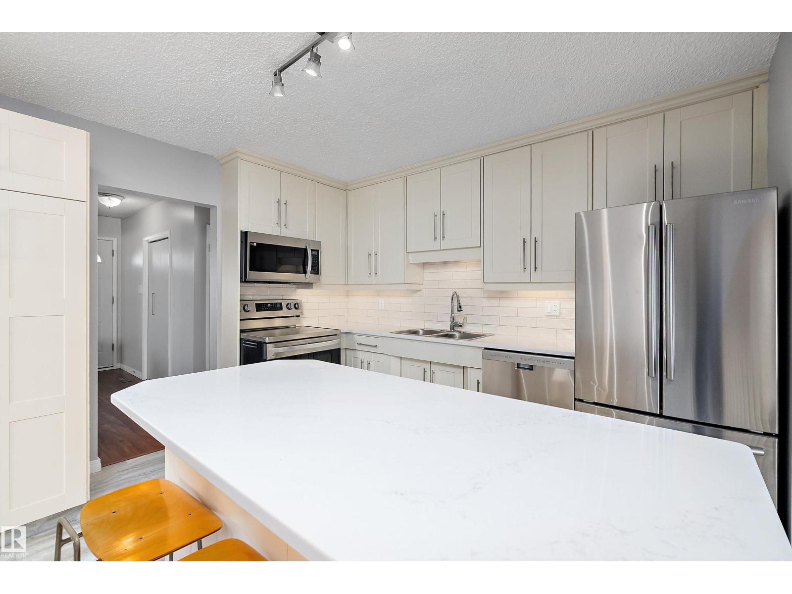 7711 132 A Av Nw Nw, Edmonton, Alberta  T5C 2C4 - Photo 6 - E4479297