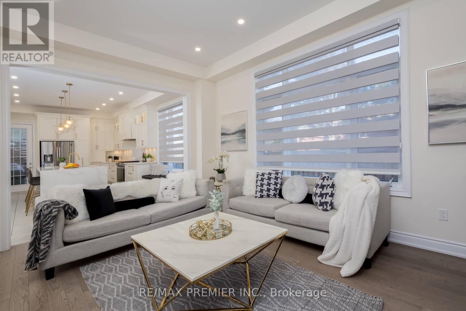 18 Inverness Way, Bradford West Gwillimbury, Ontario  L3Z 0W4 - Photo 15 - N12931388