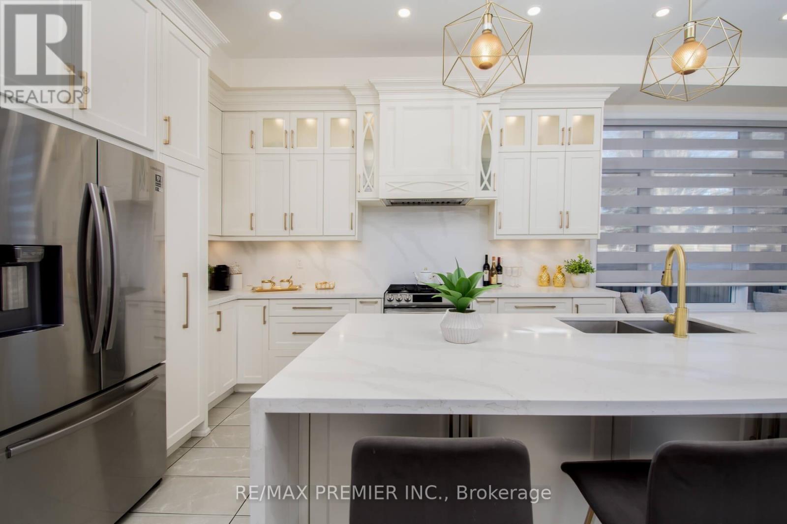 18 Inverness Way, Bradford West Gwillimbury, Ontario  L3Z 0W4 - Photo 20 - N12931388