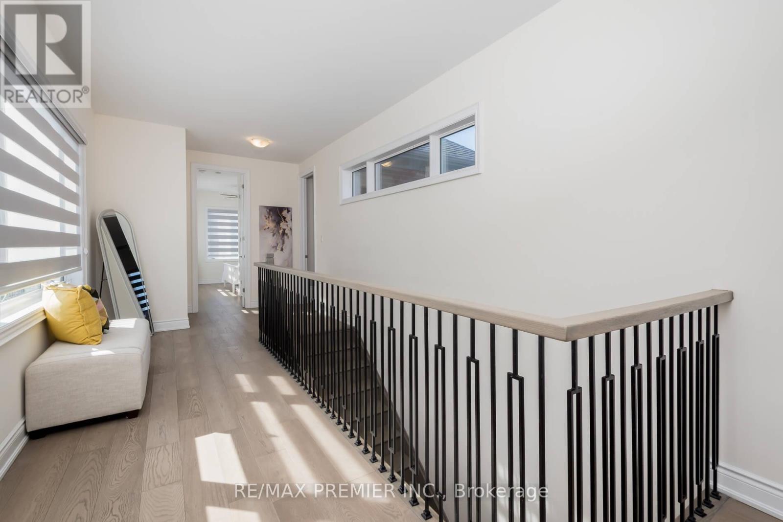 18 Inverness Way, Bradford West Gwillimbury, Ontario  L3Z 0W4 - Photo 27 - N12931388