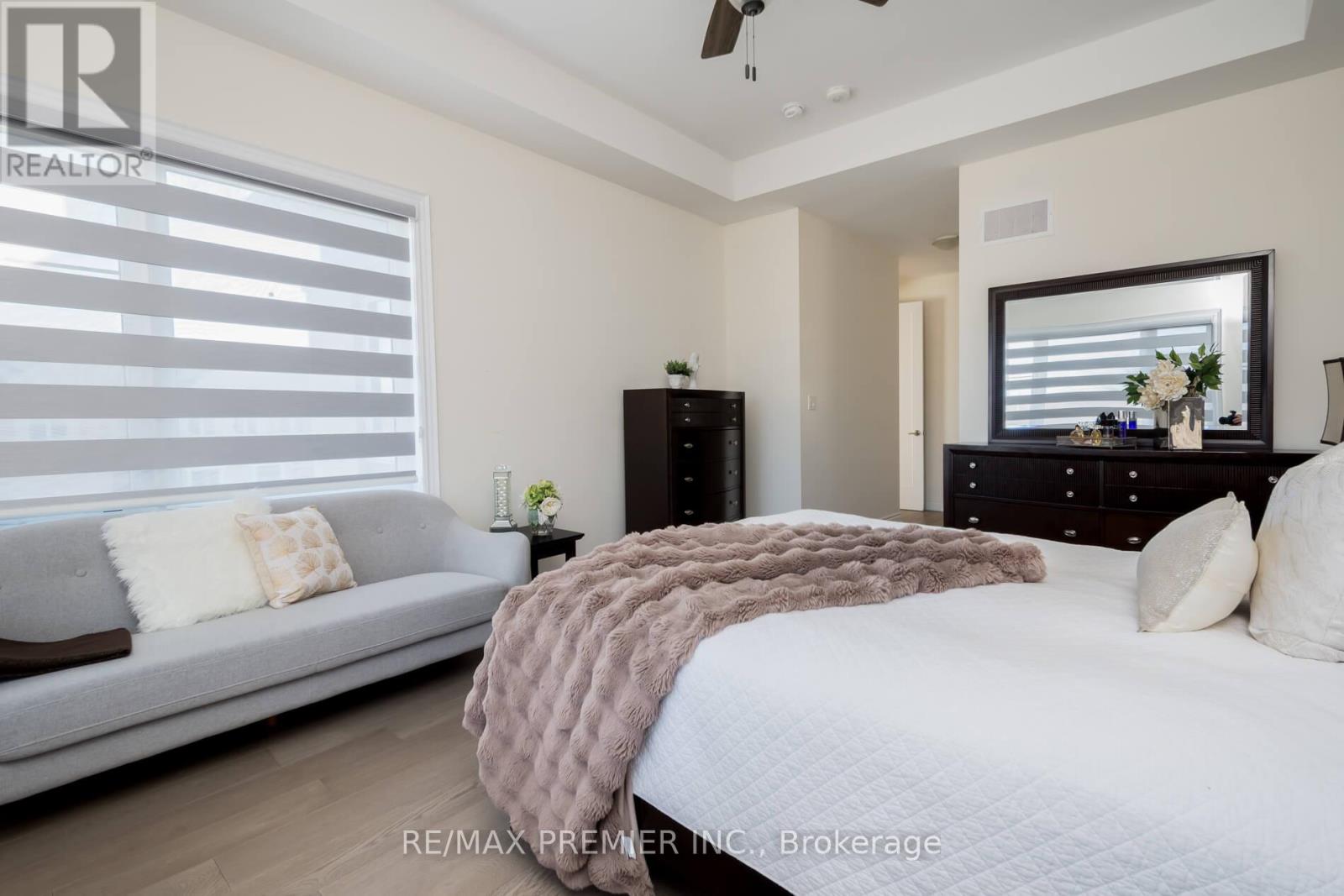 18 Inverness Way, Bradford West Gwillimbury, Ontario  L3Z 0W4 - Photo 29 - N12931388