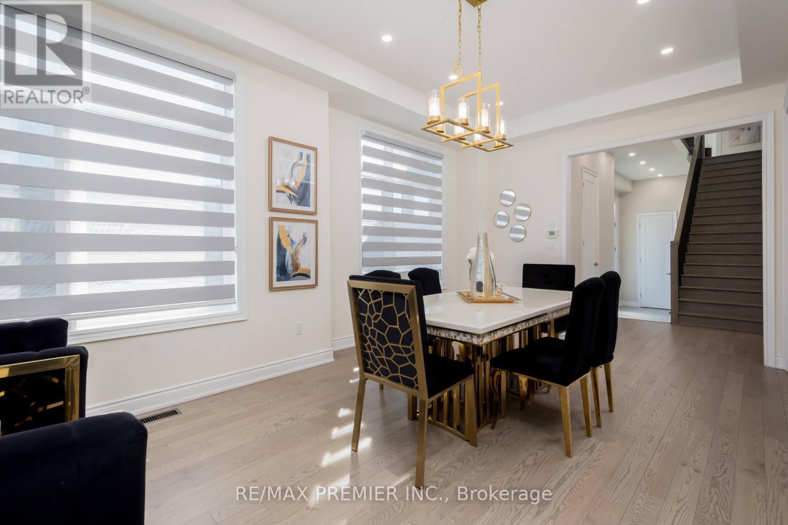 18 Inverness Way, Bradford West Gwillimbury, Ontario  L3Z 0W4 - Photo 9 - N12931388