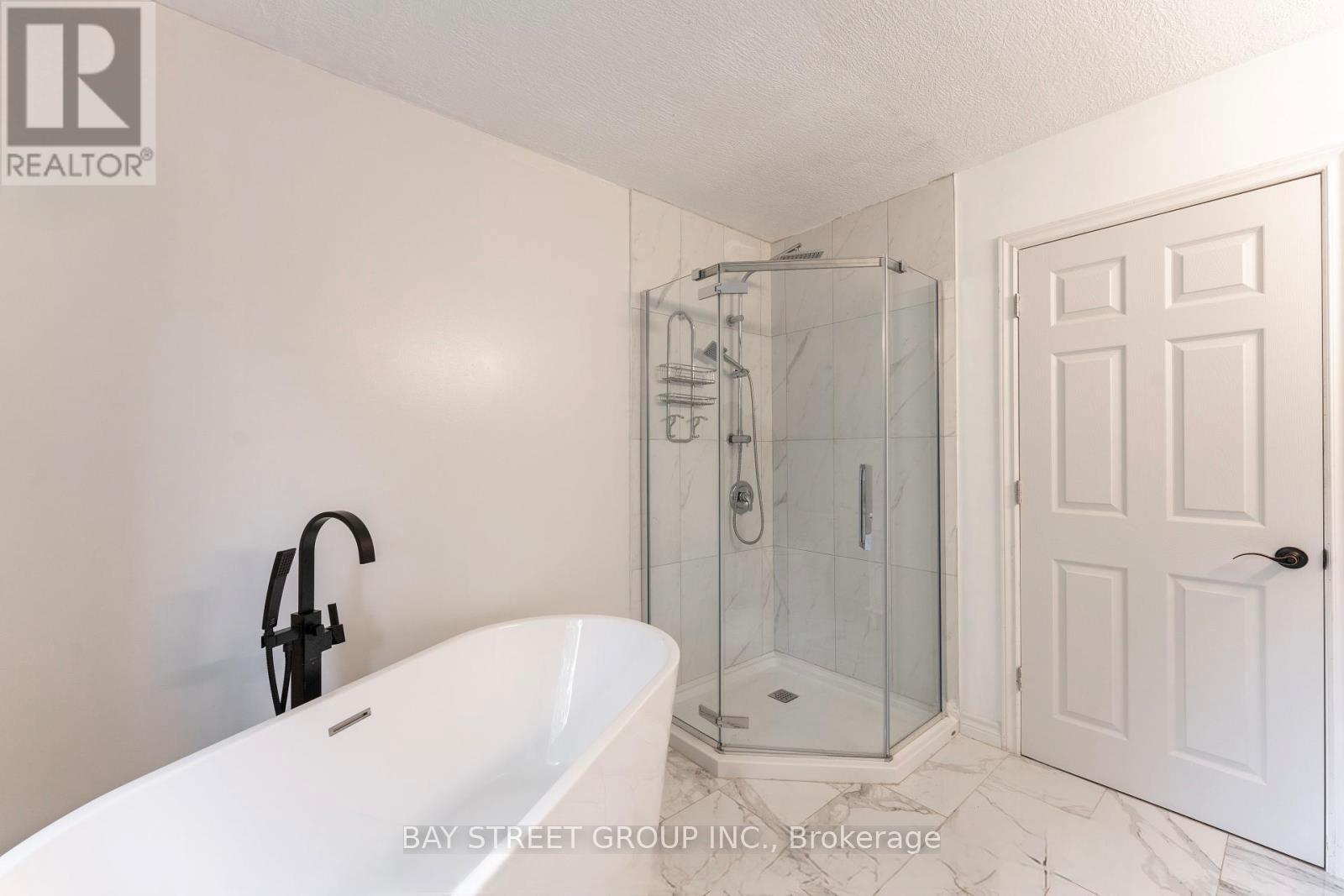 7258 9th Line, New Tecumseth, Ontario  L0G 1A0 - Photo 22 - N12931396