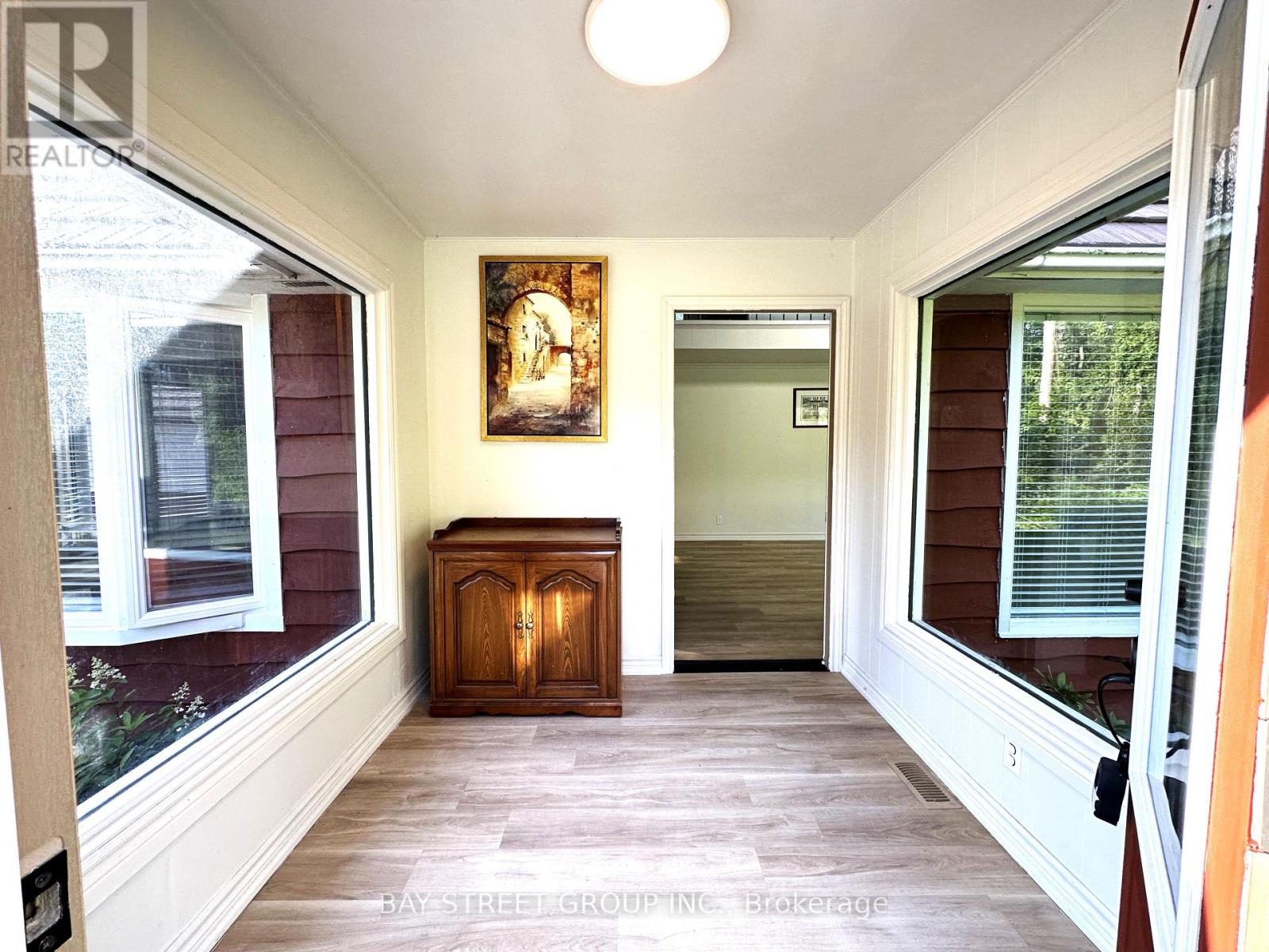 7258 9th Line, New Tecumseth, Ontario  L0G 1A0 - Photo 4 - N12931396