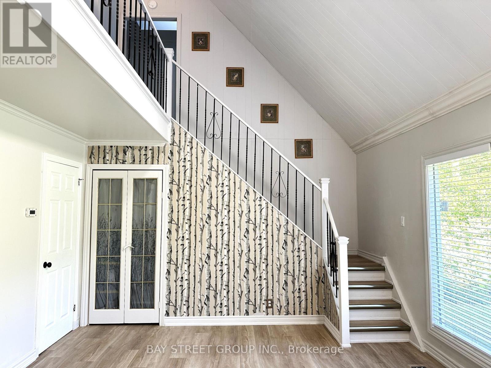 7258 9th Line, New Tecumseth, Ontario  L0G 1A0 - Photo 5 - N12931396