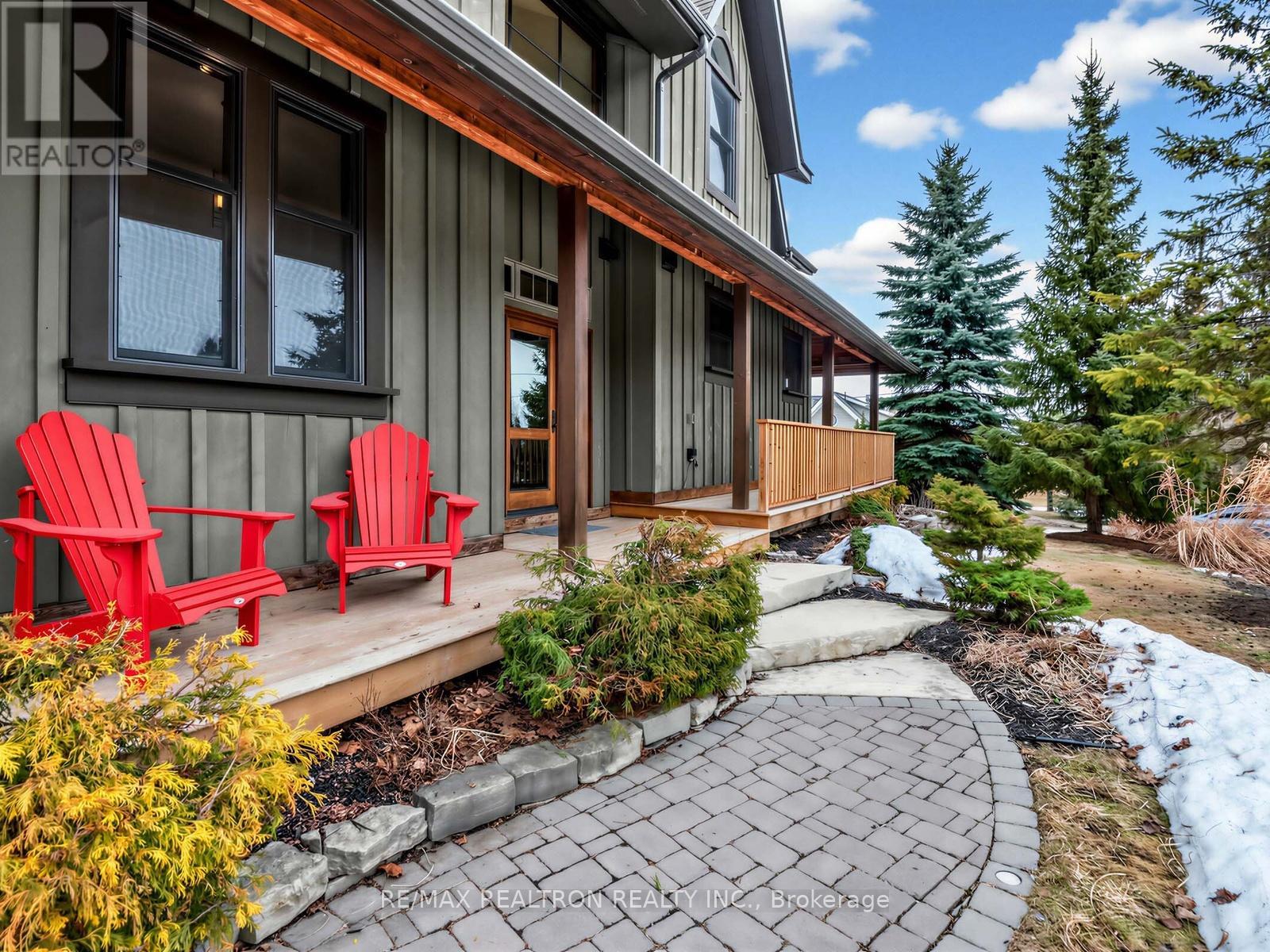 49 Gray Lane, Barrie, Ontario  L4N 7T1 - Photo 4 - S12931266