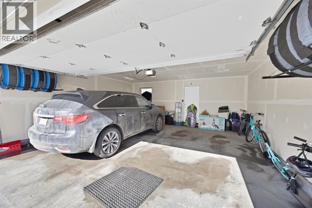 108 Panamount Way Nw, Calgary, Alberta  T3K 0P7 - Photo 36 - A2295876