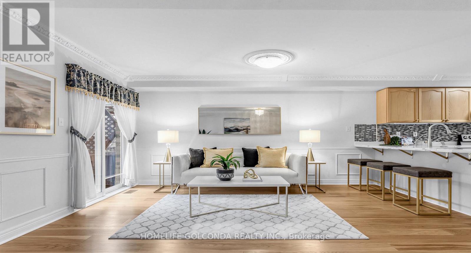 15 Amulet Crescent, Richmond Hill, Ontario L4S 2S2 - Photo 5 - N12931364