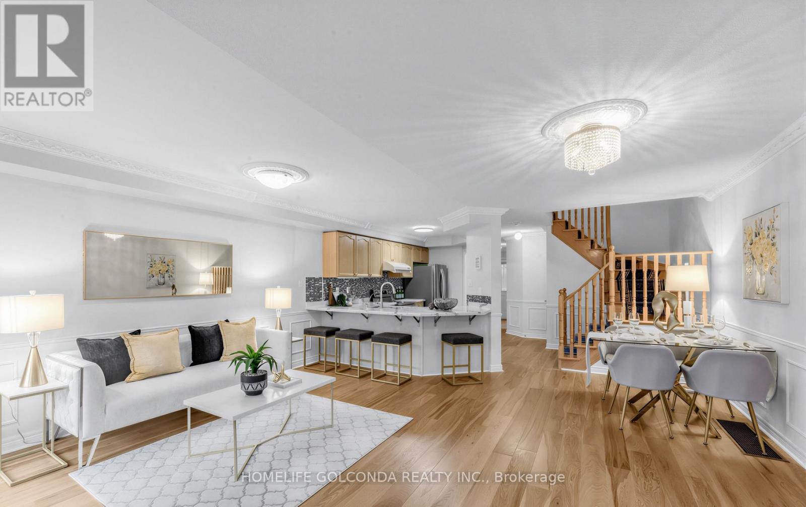 15 Amulet Crescent, Richmond Hill, Ontario L4S 2S2 - Photo 4 - N12931364