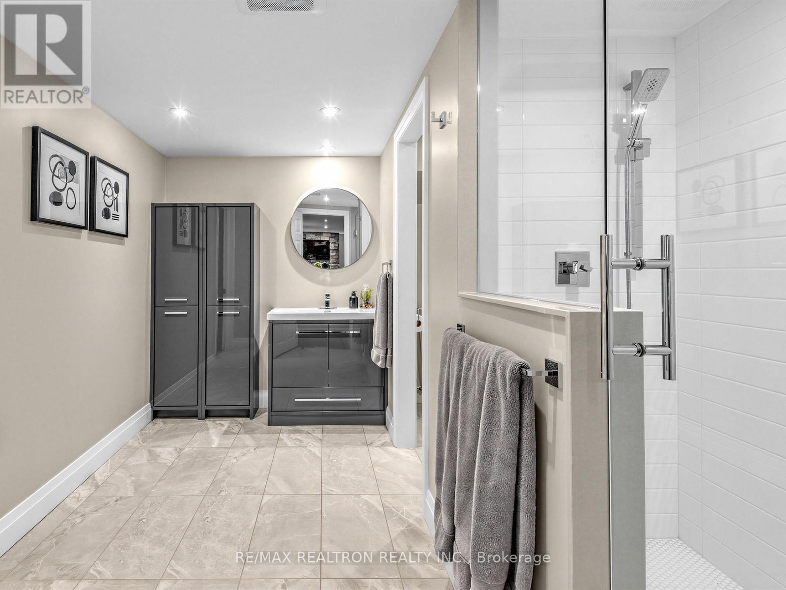 49 Gray Lane, Barrie, Ontario  L4N 7T1 - Photo 46 - S12931266