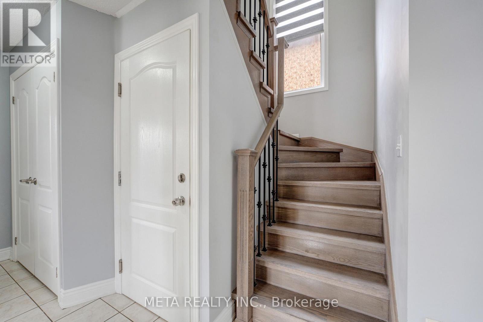 59 Brunswick Street, Brampton, Ontario  L6X 4Y4 - Photo 15 - W12905336