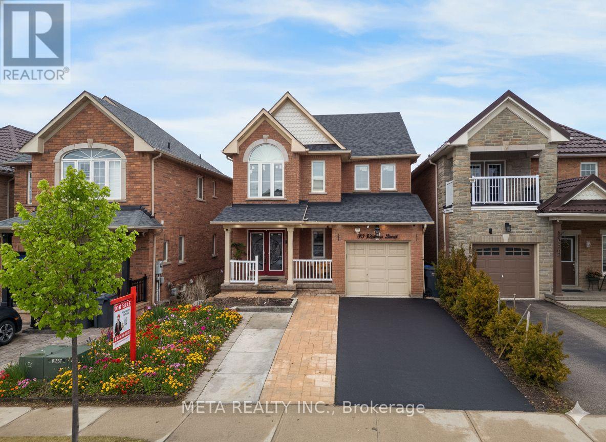 30 KRAKOW STREET, Brampton, Ontario