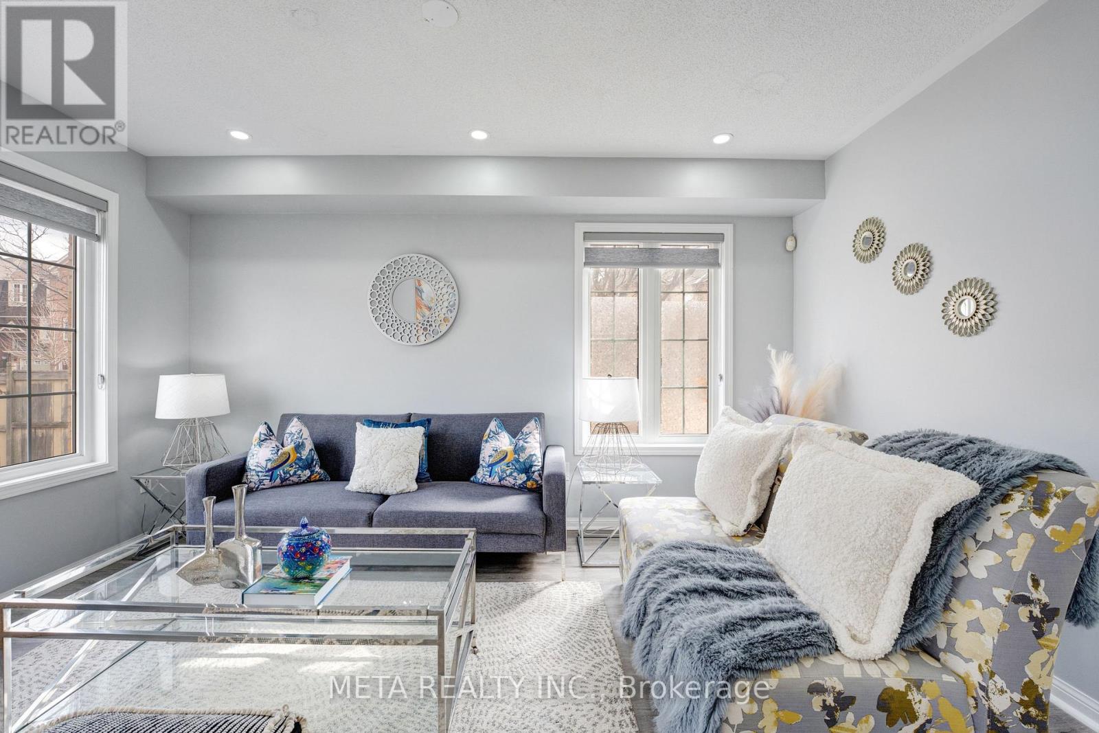 59 Brunswick Street, Brampton, Ontario  L6X 4Y4 - Photo 6 - W12905336