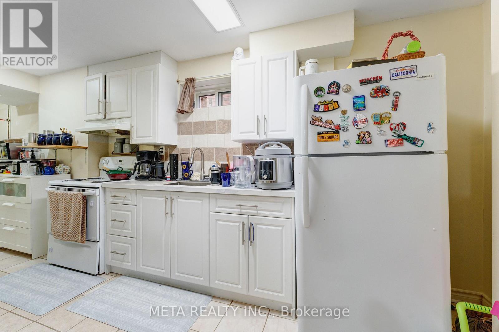 30 Krakow Street, Brampton, Ontario L6Y 0K7 - Photo 28 - W12906932