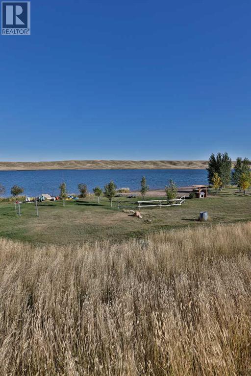 51 White Pelican Way, Rural Vulcan County, Alberta  T0L 2B0 - Photo 2 - A2296127