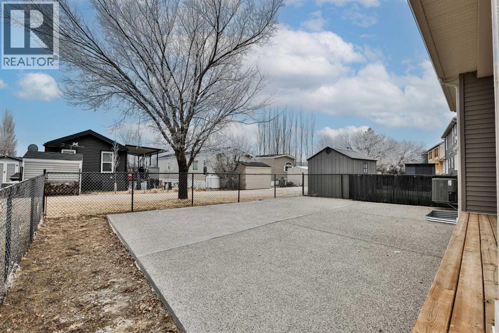 51 White Pelican Way, Rural Vulcan County, Alberta  T0L 2B0 - Photo 3 - A2296127