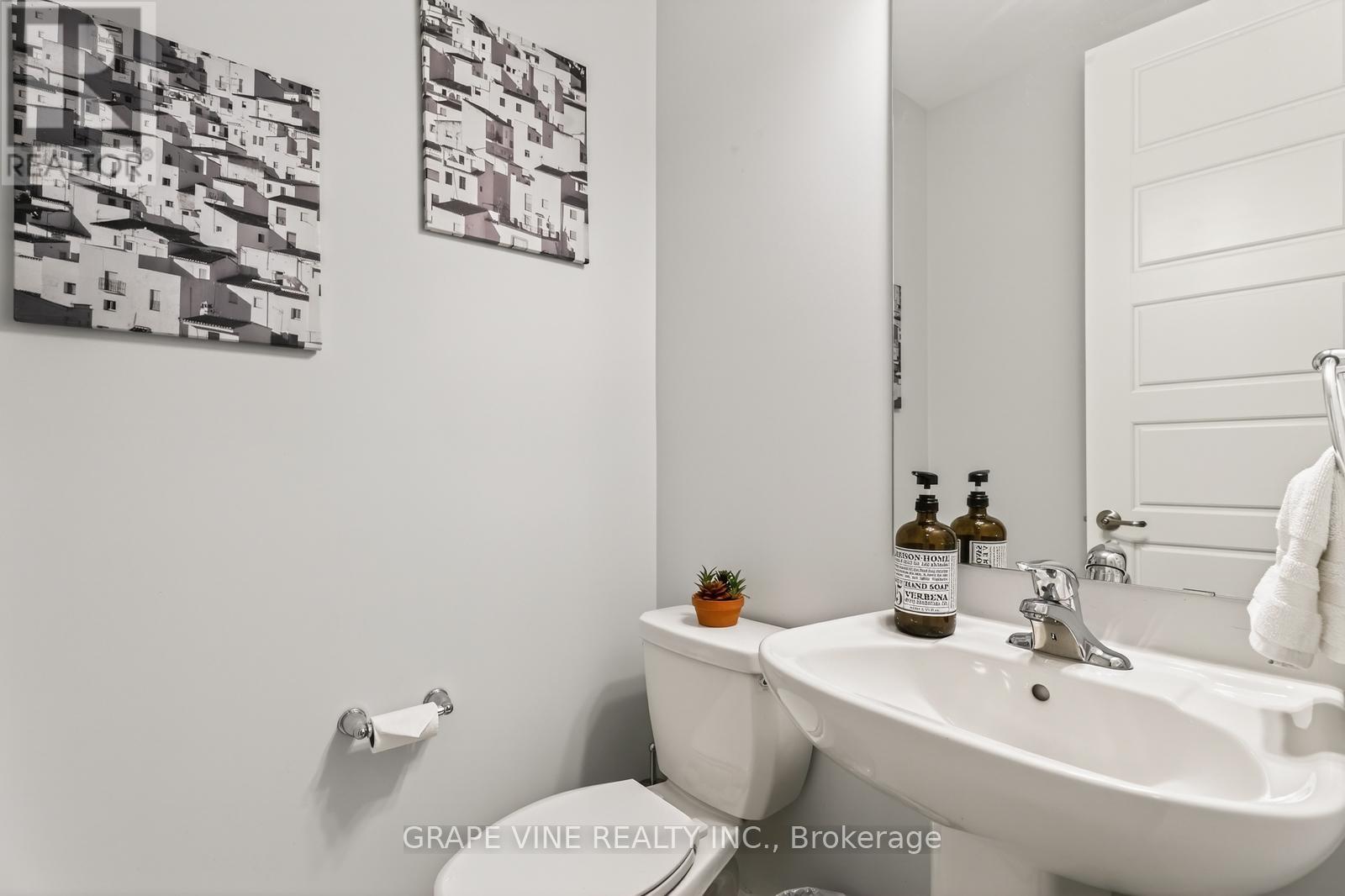 845 Pearly Everlasting Crescent, Ottawa, Ontario  K0A 2Z0 - Photo 12 - X12931410