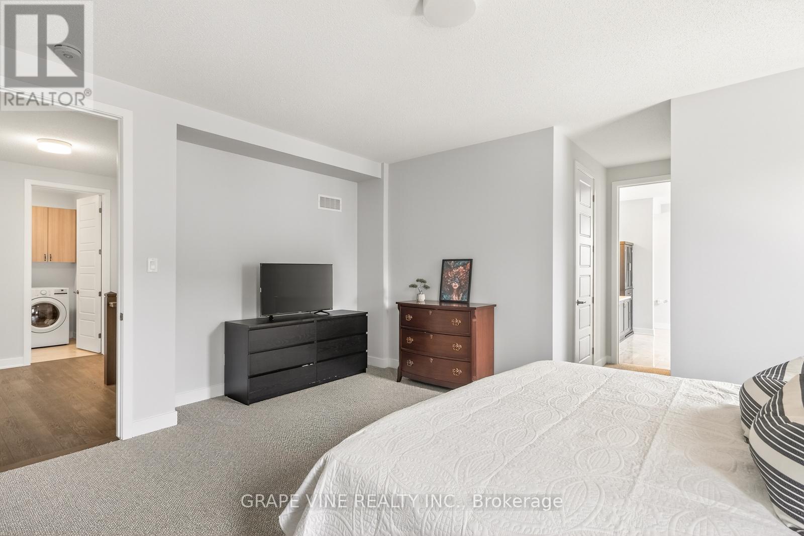 845 Pearly Everlasting Crescent, Ottawa, Ontario  K0A 2Z0 - Photo 25 - X12931410