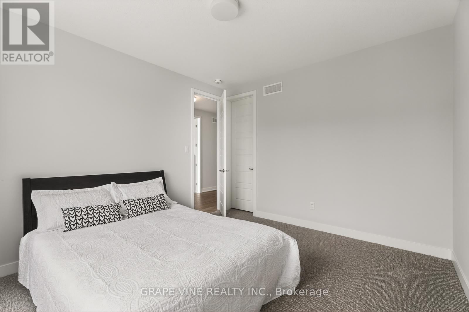 845 Pearly Everlasting Crescent, Ottawa, Ontario  K0A 2Z0 - Photo 37 - X12931410