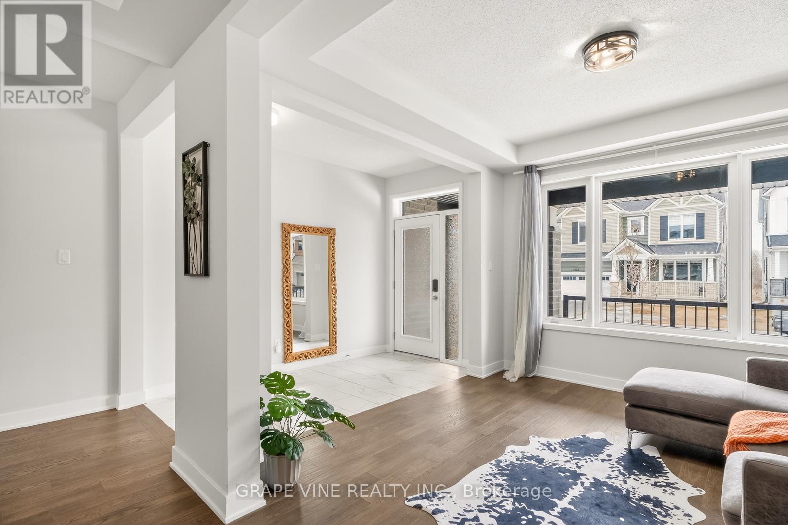 845 Pearly Everlasting Crescent, Ottawa, Ontario  K0A 2Z0 - Photo 4 - X12931410