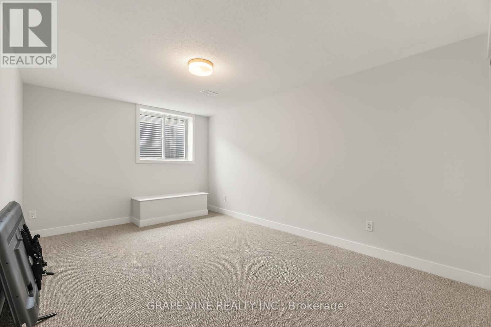 845 Pearly Everlasting Crescent, Ottawa, Ontario  K0A 2Z0 - Photo 40 - X12931410