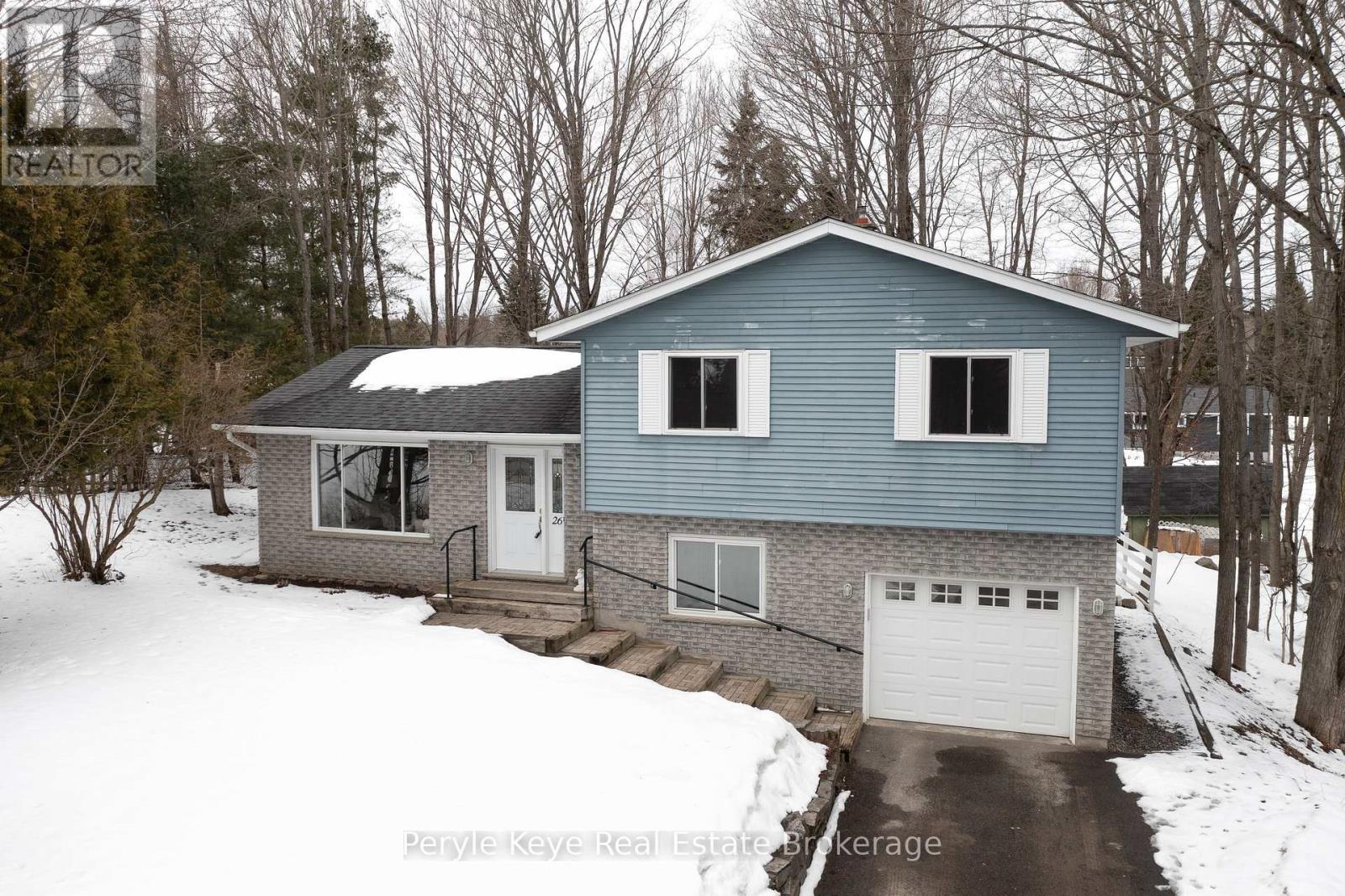 26 WESTVALE DRIVE, Bracebridge, Ontario
