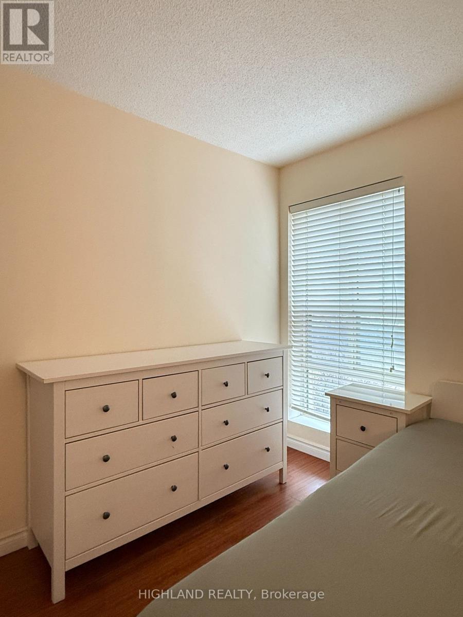 611 - 88 Charles Street E, Toronto, Ontario  M4Y 2W7 - Photo 14 - C12931412