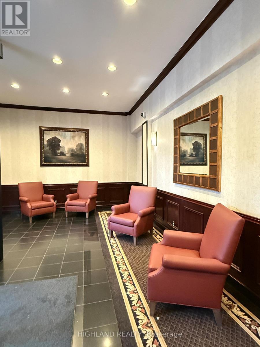 611 - 88 Charles Street E, Toronto, Ontario  M4Y 2W7 - Photo 5 - C12931412