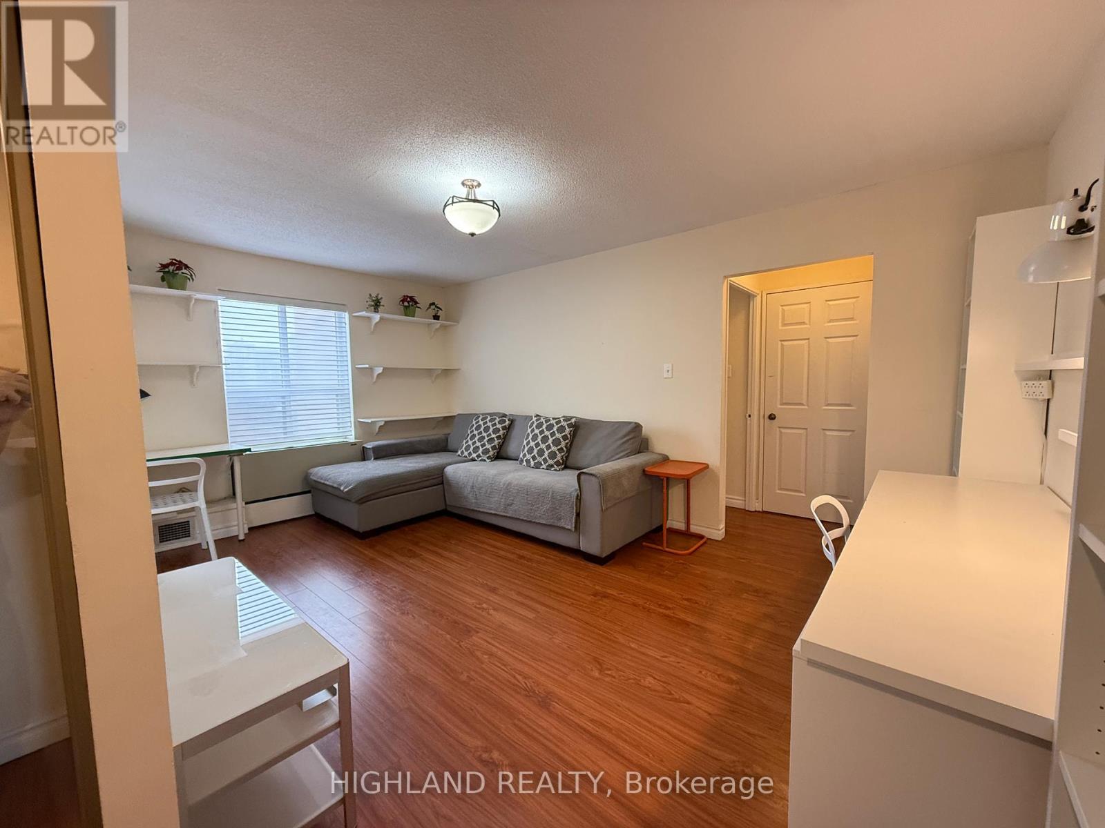 611 - 88 Charles Street E, Toronto, Ontario  M4Y 2W7 - Photo 9 - C12931412